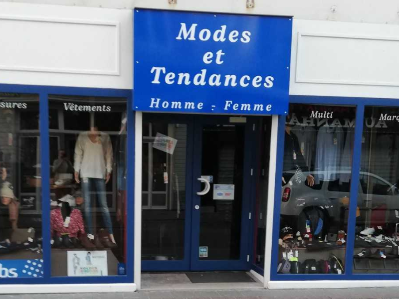 MODES IN FRANCE